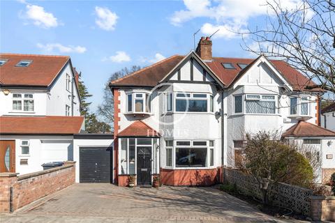 3 bedroom semi-detached house for sale, Meadow Drive, London, NW4