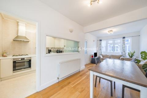 3 bedroom house to rent, Graveney Road London SW17