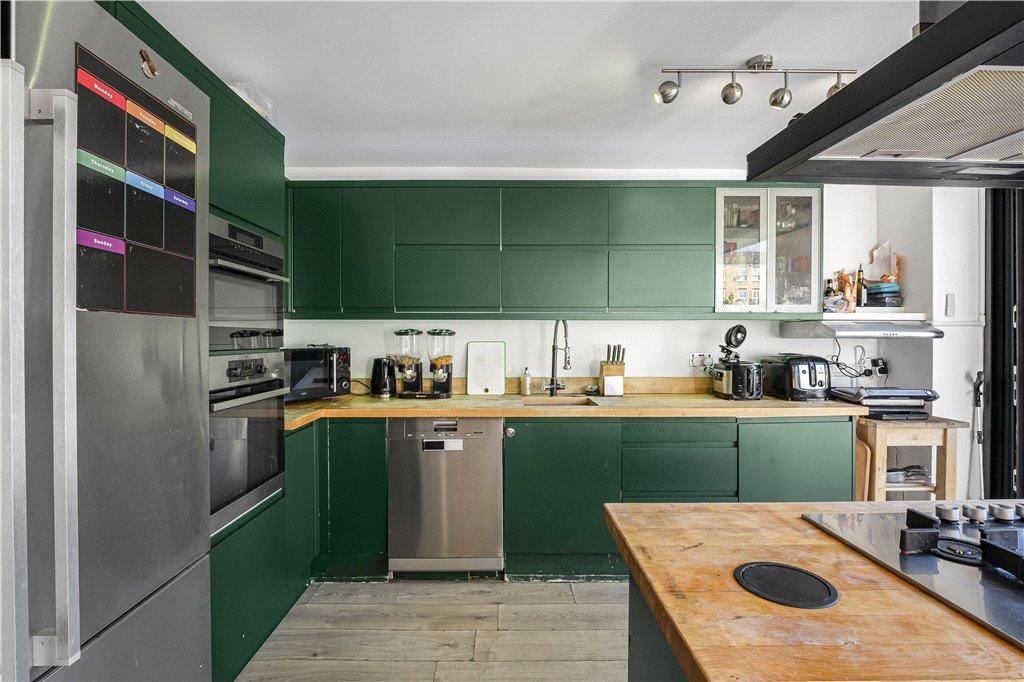 Reception/Kitchen