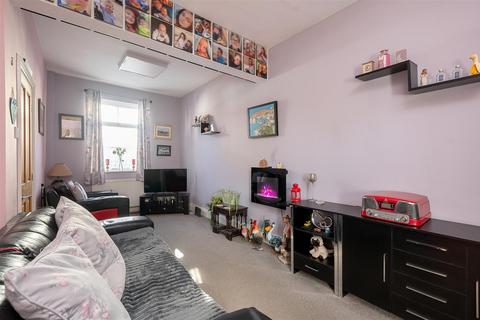 2 bedroom terraced house for sale, Oak Street, York, YO26 4SE