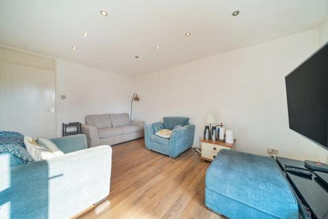 1 bedroom apartment for sale, Ellen Street, London, E1