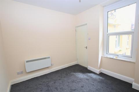 1 bedroom flat to rent, Greenclose Road, Ilfracombe EX34