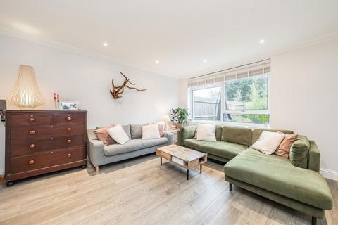 8 Cole Road, Twickenham, TW1 1EZ