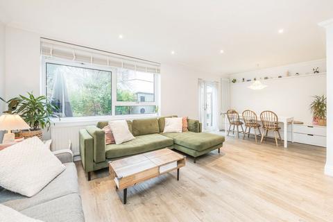 8 Cole Road, Twickenham, TW1 1EZ