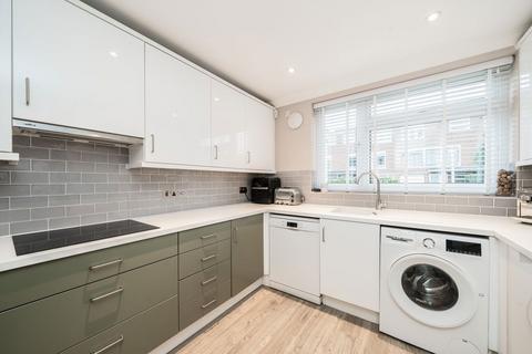 8 Cole Road, Twickenham, TW1 1EZ