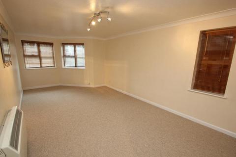 1 bedroom apartment to rent, Maybury Road, Woking GU21