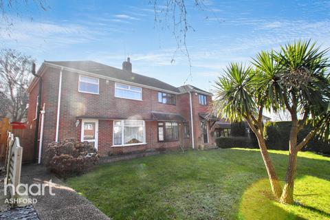 3 bedroom semi-detached house for sale, Chart Road, Ashford