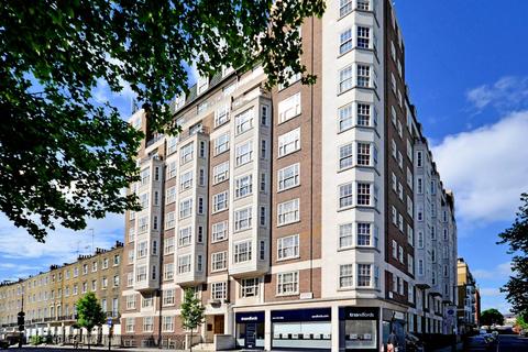 Studio to rent, Gloucester Place, Marylebone, London, NW1