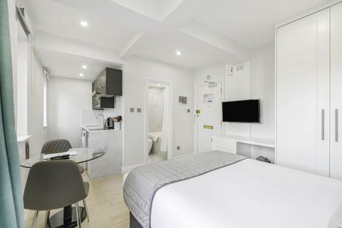 Studio for sale, Sloane Avenue, London SW3