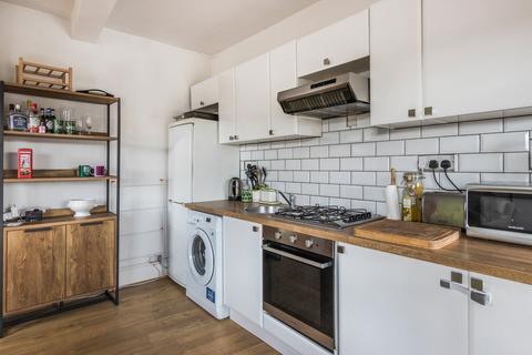 2 bedroom flat for sale, Glenthorne Road, Hammersmith W6