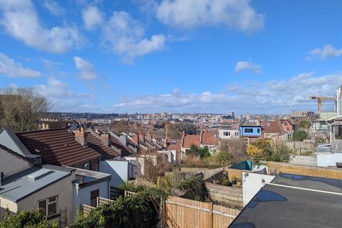 2 bedroom maisonette for sale, Arnos Street, Totterdown, Bristol