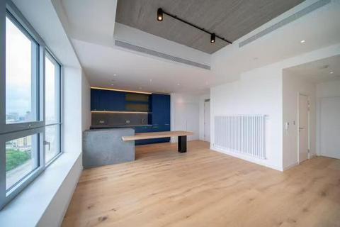 2 bedroom flat for sale, Douglass Tower, London E14