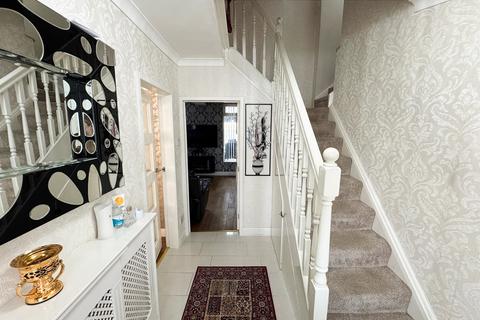 32 Cemetery Road, Denton, Manchester, M34 6ER
