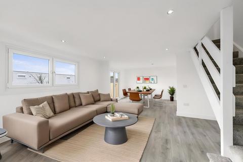 3 bedroom end of terrace house for sale, Beechwood Road, Glasgow G67