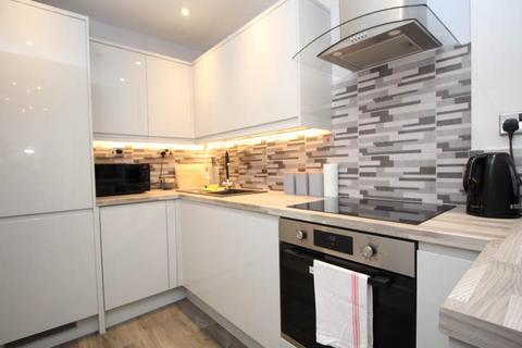 1 bedroom flat for sale, 614 Dumbarton Road Glasgow. G11 6RJ