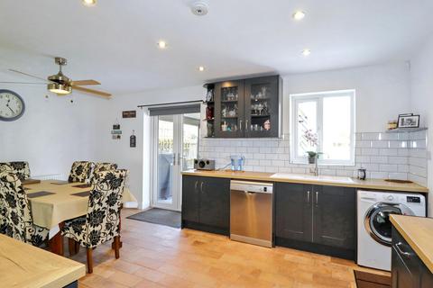 3 bedroom semi-detached house for sale, Riverside Road, Hersham KT12