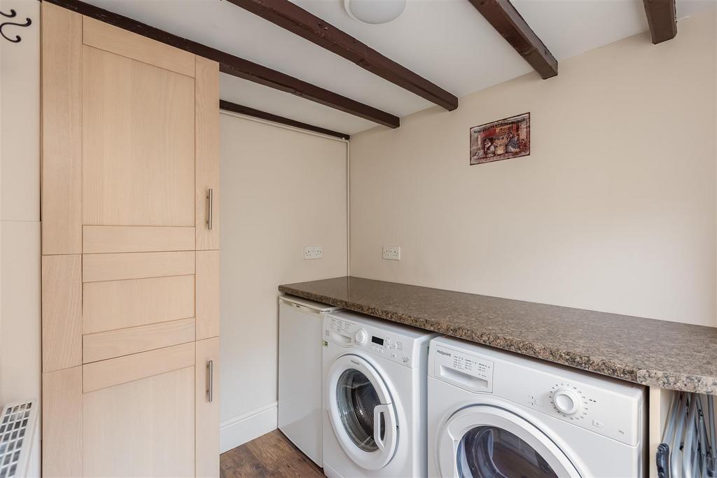 Garth Cottages 6-7 Utility Room-1.jpg