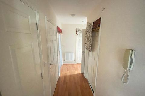 71 Piper Way, Ilford, IG1 4FE