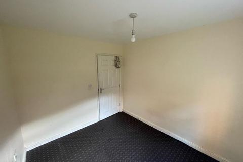 71 Piper Way, Ilford, IG1 4FE