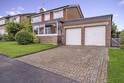 Kingsdene, Tadworth