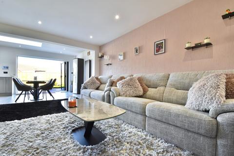 6 Allenby Road, Biggin Hill, Westerham, TN16 3LH