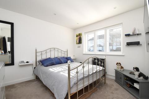 6 Allenby Road, Biggin Hill, Westerham, TN16 3LH