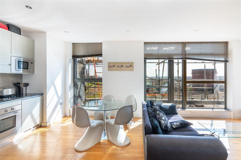 2 bedroom apartment for sale, Roberts Wharf, Neptune Street, Leeds LS9