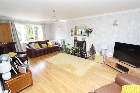 4 bedroom detached house for sale, Chapel Court, Leeds LS15