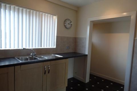 2 bedroom flat to rent, Heathery Road, Wishaw