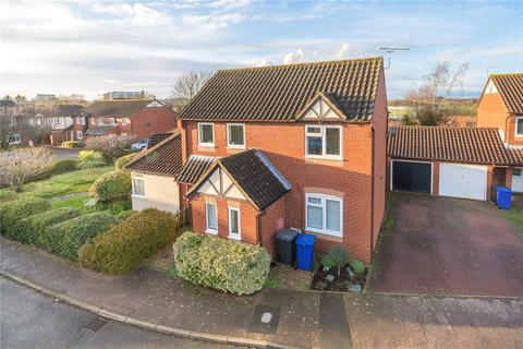 3 bedroom semi-detached house for sale, Greenways Crescent, Bury St. Edmunds, Suffolk, IP32