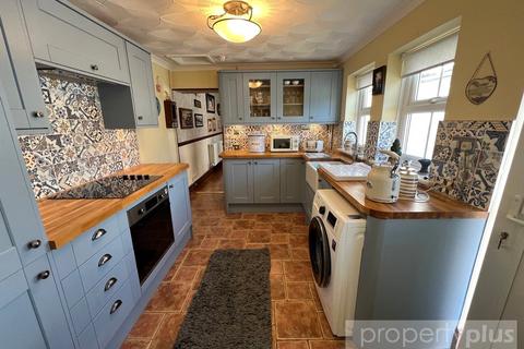 18 Bailey Street, Porth, CF39 0RA