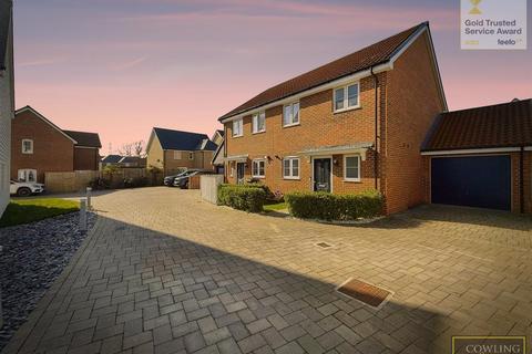 3 bedroom semi-detached house for sale, Baines Place, Runwell, Wickford