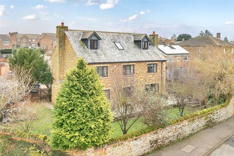 6 bedroom detached house for sale, Badgers Close, Bugbrooke, Northamptonshire, NN7