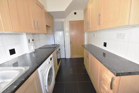 3 bedroom house to rent, 363 Burley Road