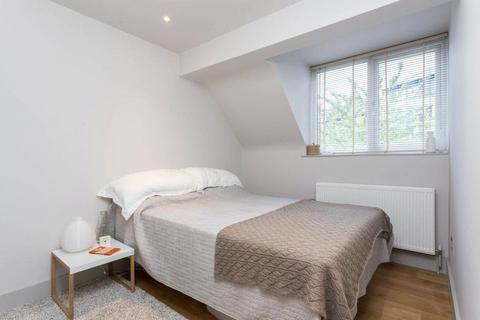 1 bedroom terraced house for sale, Coach House Lane, Highbury Hill, Islington, N5