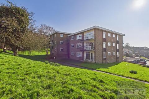 2 bedroom flat for sale, Gresham Way, St. Leonards-On-Sea