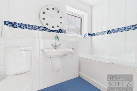 25, Campbell Court Gresham Way, St Leonards-on-sea, TN38 0UG