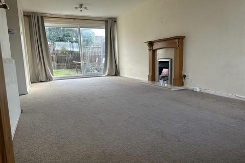 3 bedroom end of terrace house for sale, Arkle Drive, Coventry  * VACANT & NO UPWARD CHAIN *