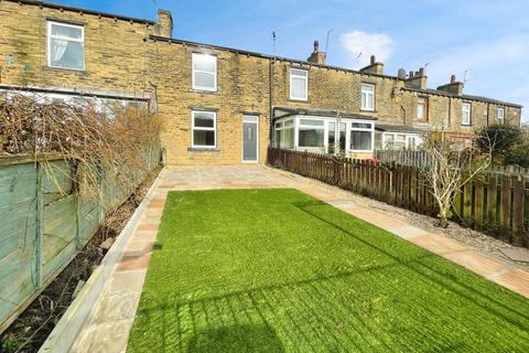 15 Moorside Terrace, Bradford, BD2 3JA