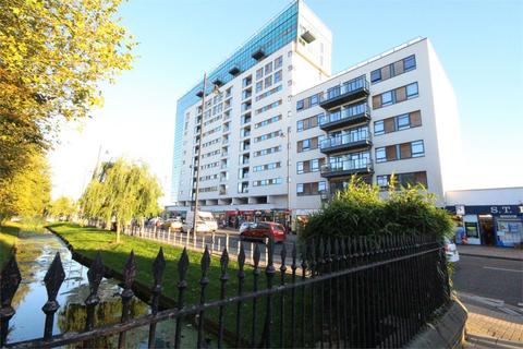 2 bedroom flat to rent, Pinnacle House, 6a Southbury Road, Enfield, EN1