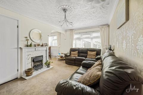 3 bedroom semi-detached house for sale, Kenilworth Place, West Cross, Swansea