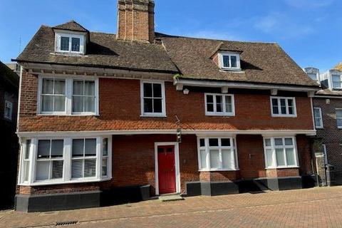 1 bedroom in a house share to rent, North Street, Ashford, TN24 8LF