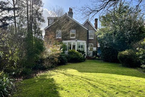 4 bedroom house for sale, Broad Street, Cuckfield, RH17