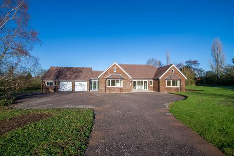 4 bedroom detached bungalow for sale, Drove Road, Stockbridge SO20