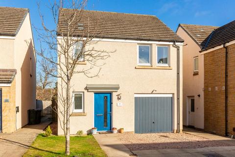 3 bedroom detached house for sale, Kinmond Drive, Perth, PH2