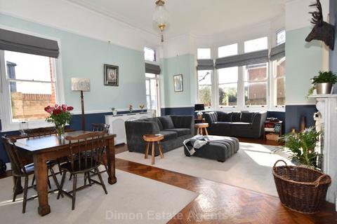 5 bedroom terraced house for sale, Moray House, Monckton Road, Gosport