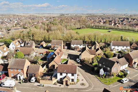 4 bedroom detached house for sale, Chatsfield, Werrington, Peterborough, PE4