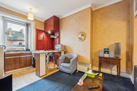 1 bedroom flat for sale, 240 Ledard Road, Flat 3/2, Battlefield, Glasgow, G42 9RQ