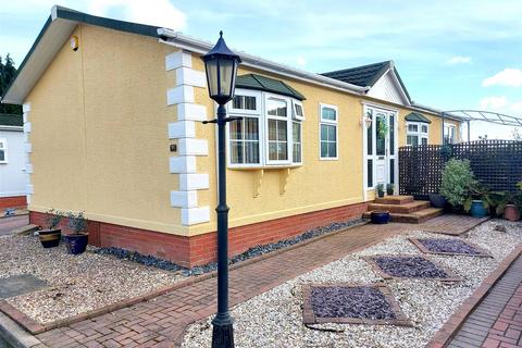 2 bedroom park home for sale, Severn Bank Park, Stourport-On-Severn