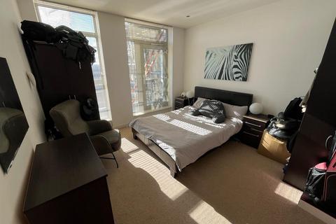 2 bedroom apartment to rent, Roberts Wharf, Neptune Street, Leeds LS9